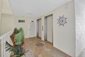 1 Harbourside Drive 4402, Delray Beach, FL 33483 - MLS#R11118941