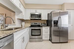 7290 Kinghurst Drive 704, Delray Beach, FL 33446 Sold 01/15/26