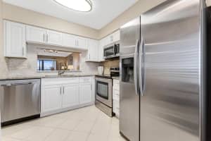 7290 Kinghurst Drive 704, Delray Beach, FL 33446 Sold 01/15/26