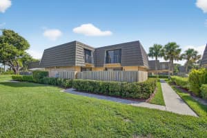 1622 16th Way 77, West Palm Beach