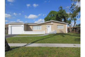 3601 Nw 40th Street, Lauderdale Lakes
