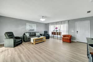 4002 SE Fairway W, Stuart, FL 34997 Sold 10/21/25