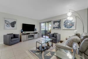 15484 Lakes Of Delray Boulevard 103, Delray Beach, FL 33484 - MLS#R11119000