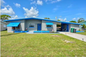 106 NE Entrada Avenue, Port Saint Lucie, FL 34952 Sold 09/30/25