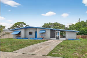 106 NE Entrada Avenue, Port Saint Lucie, FL 34952 Sold 09/30/25