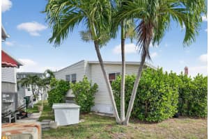 91 Nettles Boulevard, Jensen Beach, FL 34957 - MLS#R11119061