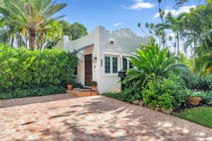 815 Nathan Hale Road, West Palm Beach