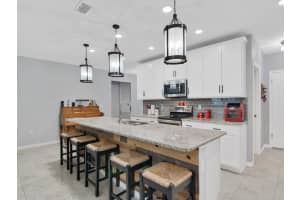 9025 106th Avenue, Vero Beach, FL 32967 - MLS#R11119119