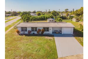2996 Garden Terrace NE, Palm Bay, FL 32905 - MLS#R11119199