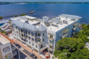 41 SW Seminole Street 410, Stuart, FL 34994 - MLS#R11119210