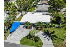 21 SE 9th Street, Pompano Beach, FL 33060 - MLS#R11119235