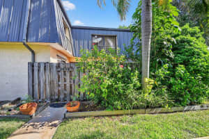 2494 Waterside Drive 4c, Lake Worth, FL 33461 - MLS#R11119236