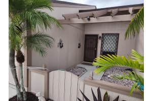 21 Winchmore Lane, Boynton Beach, FL 33426 - MLS#R11119246