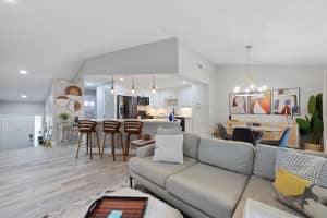 5710 Coach House Circle F, Boca Raton, FL 33486 - MLS#R11119247