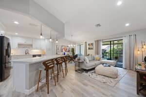 5710 Coach House Circle F, Boca Raton, FL 33486 - MLS#R11119247