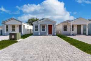 3747 Saginaw Avenue, West Palm Beach, FL 33409 Sold 11/19/25
