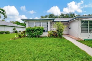 1217 S Drive Way A, Delray Beach, FL 33445 - MLS#R11119269