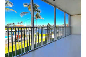 400 N Federal Highway 208, Deerfield Beach, FL 33441 - MLS#R11119299