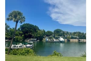 342 Southwind Drive 211, North Palm Beach
