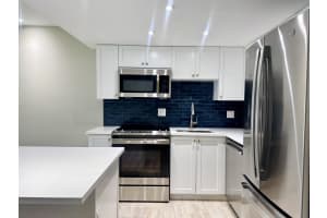 342 Southwind Drive 211, North Palm Beach, FL 33408 Sold 12/10/25