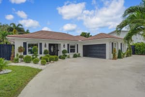 1012 W Camino Real, Boca Raton, FL 33486 - MLS#R11119327