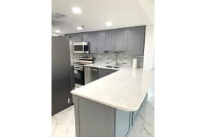 2788 Tennis Club Drive 401, West Palm Beach, FL 33417 - MLS#R11119336
