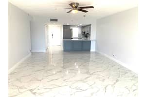 2788 Tennis Club Drive 401, West Palm Beach, FL 33417 - MLS#R11119336