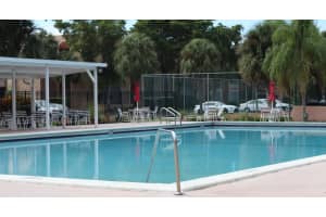 8140 Sw 24th Street 204, North Lauderdale