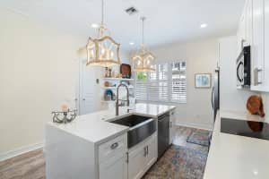 607 Renaissance Lane, Delray Beach, FL 33483 - MLS#R11119374