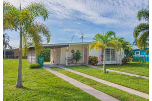 2863 SE Merritt Terrace, Port Saint Lucie, FL 34952 Sold 12/10/25