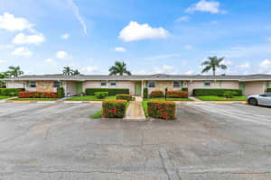 2664 Dudley Drive E F, West Palm Beach