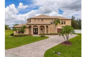 5811 NW Blue Bonnet Court, Port Saint Lucie, FL 34986 - MLS#R11119464