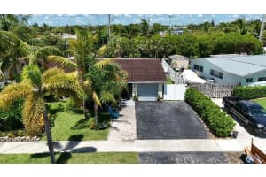 1123 SE 2nd Avenue Avenue, Deerfield Beach, FL 33441 - MLS#R11119471