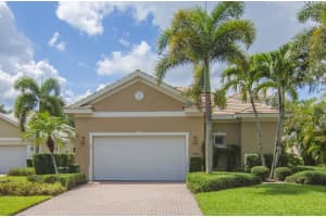 1225 Riverwind Circle, Vero Beach
