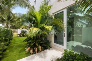 800 Bond Way, Delray Beach, FL 33483 - MLS#R11119519