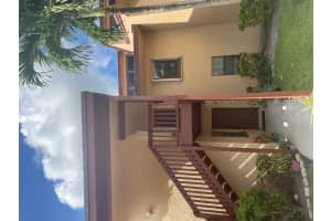 2204 2204 Lake View Drive Drive W, Royal Palm Beach