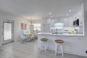 461 N Brittany J, Delray Beach, FL 33446 - MLS#R11119551