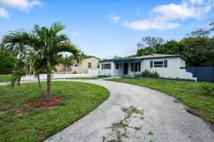 821 43rd Street, West Palm Beach, FL 33407 - MLS#R11119562