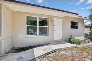 281 Forsyth Street, Boca Raton, FL 33487 - MLS#R11119600
