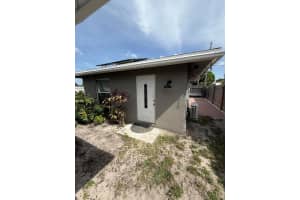 1472 W 29th Street, Riviera Beach, FL 33404 - MLS#R11119627
