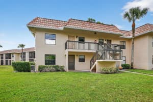 6820 Palmetto Circle 201, Boca Raton