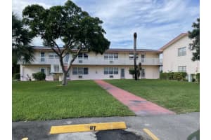 75 Waltham D, West Palm Beach, FL 33417 - MLS#R11119644