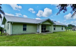 340 Pine Lane, Clewiston, FL 33440 - MLS#R11119675