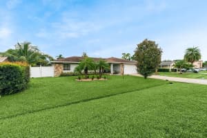 2482 Sidonia Street, Port Saint Lucie, FL 34952 - MLS#R11119687