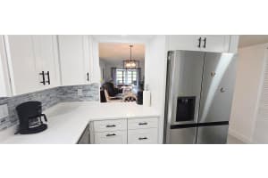 841 SW South River Drive 102, Stuart, FL 34997 - MLS#R11119700