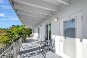 1520 Lake Avenue 2b, Lake Worth Beach, FL 33460 - MLS#R11119718