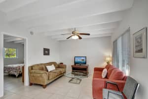 1520 Lake Avenue 2b, Lake Worth Beach, FL 33460 - MLS#R11119718