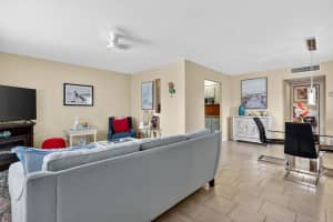 610 Monaco M, Delray Beach, FL 33446 - MLS#R11119753