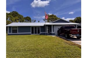 1771 Sw Taurus Lane, Port Saint Lucie