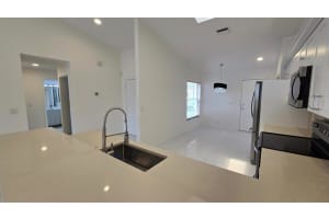 5622 Royal Lake Circle, Boynton Beach